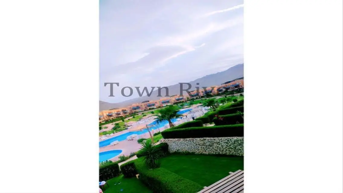 شالية مميز للبيع قرية بلومار الدوم العين السخنة