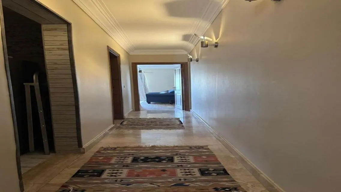 Apartment for rent in Mountain View Hyde Park