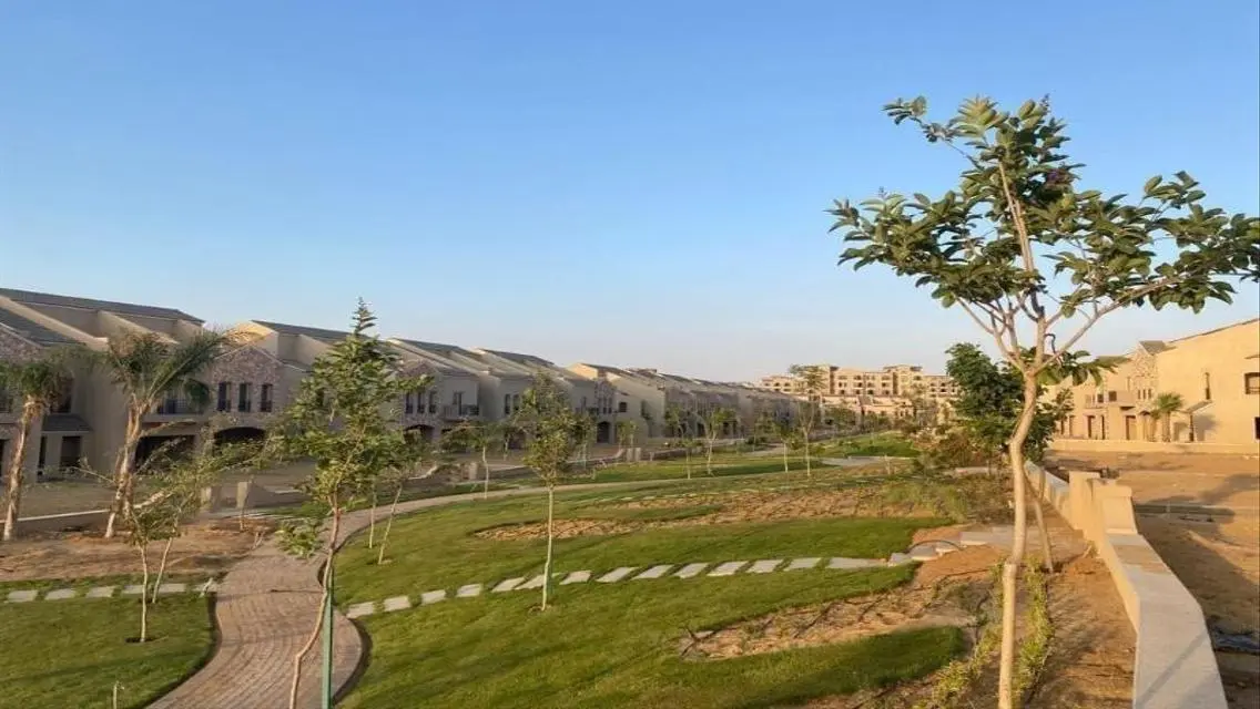 شقة جاهزة للسكن في جرين سكوير بمدينة المستقبل