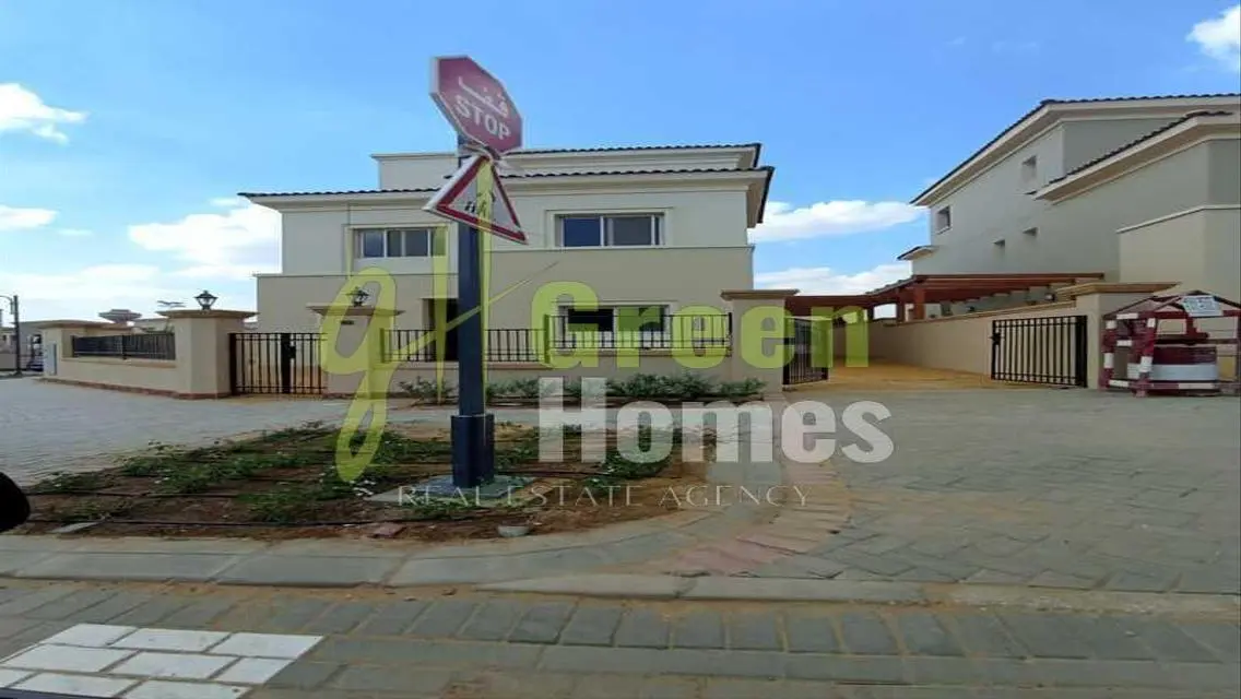 Townhouse for Sale in Uptown Cairo