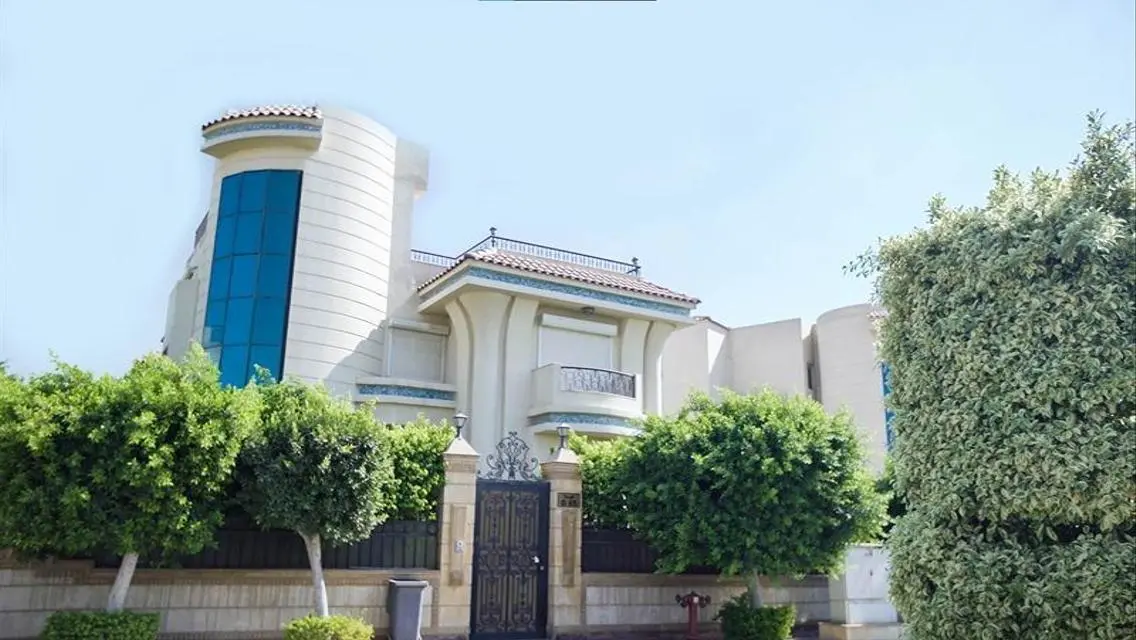 فيلا استلام فورى بكمبوند جولدن هايتس-امام الرحاب