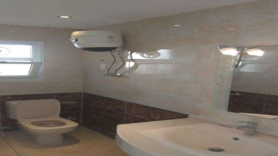 Penthouse for Rent at Zayed Dunes