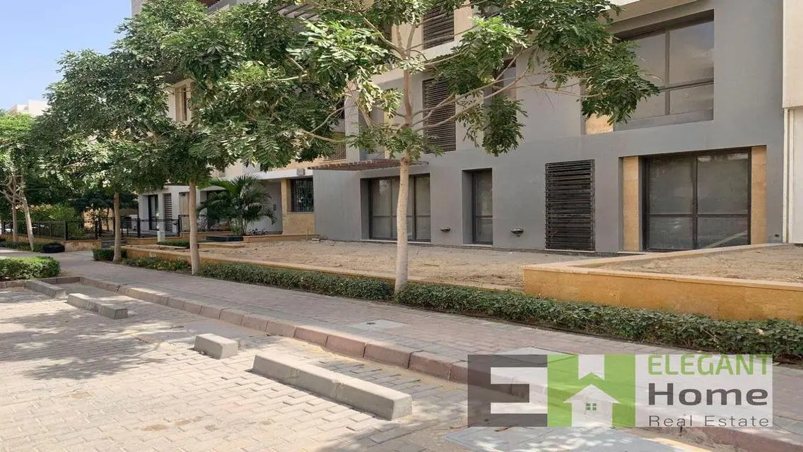 أرخص شقة بالمطبخ والتكيفات للإيجار في ايست تاون