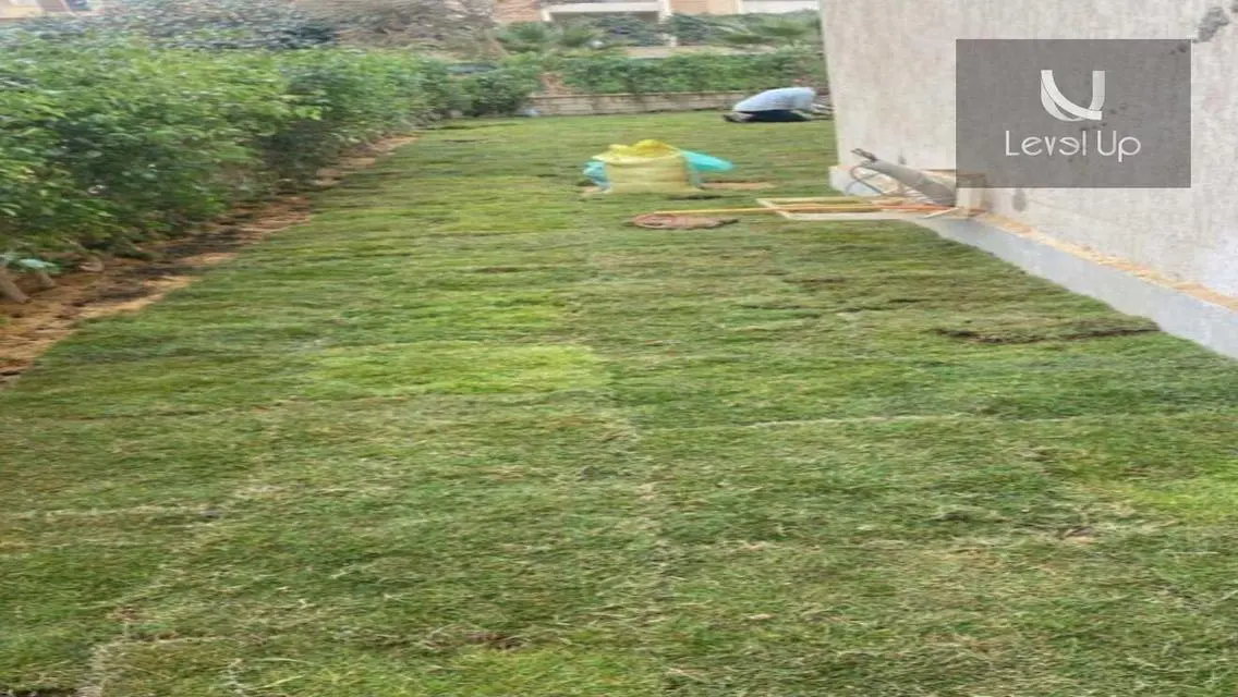 اي فيلا جاردن للايجار نص مفروشة فيو تحفة في ستون