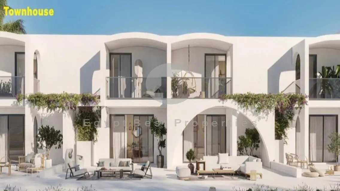 CHALET RESALE IN SALT ONLY 2.800 MILLION DOWN P.