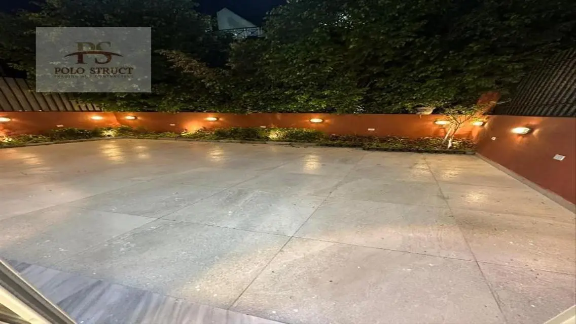 فيلا فاخرة بمساحة 270 متر مربع للبيع
