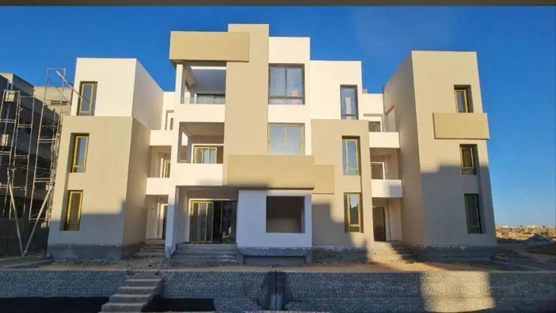 Chalet resale in zahra north coast ( Prime view )