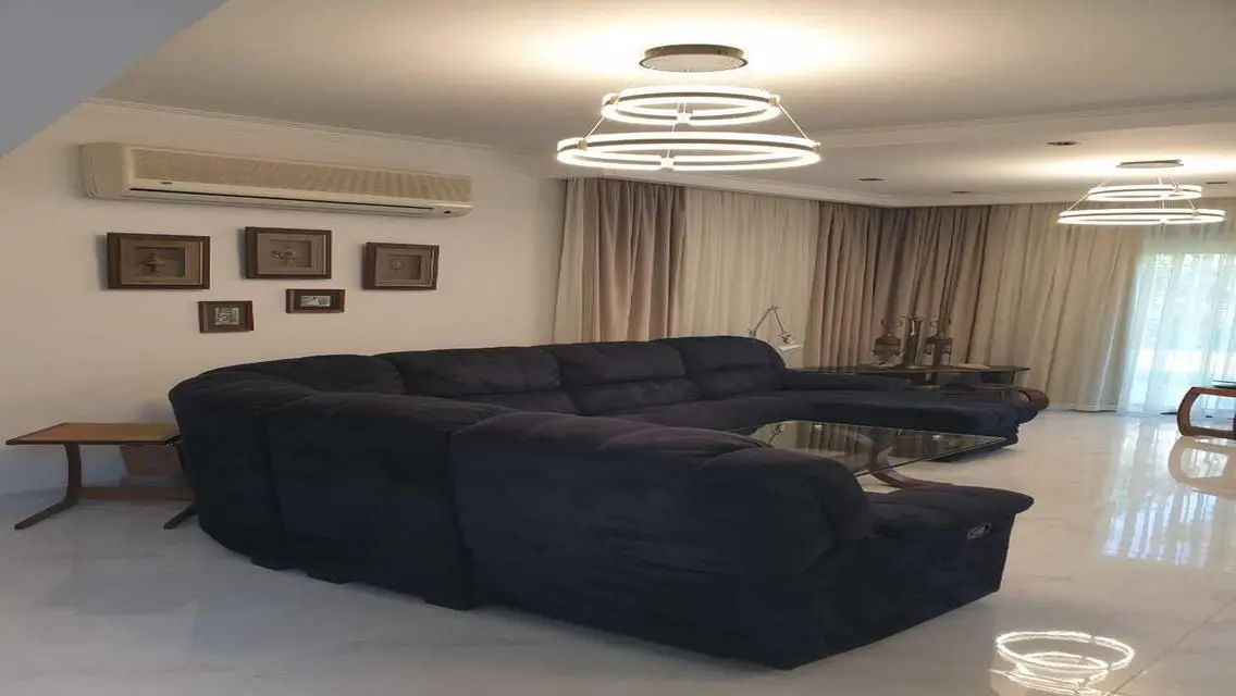 فيلا 285م متشطبه للبيع فى سوديك ايست نيو هيليوبلس