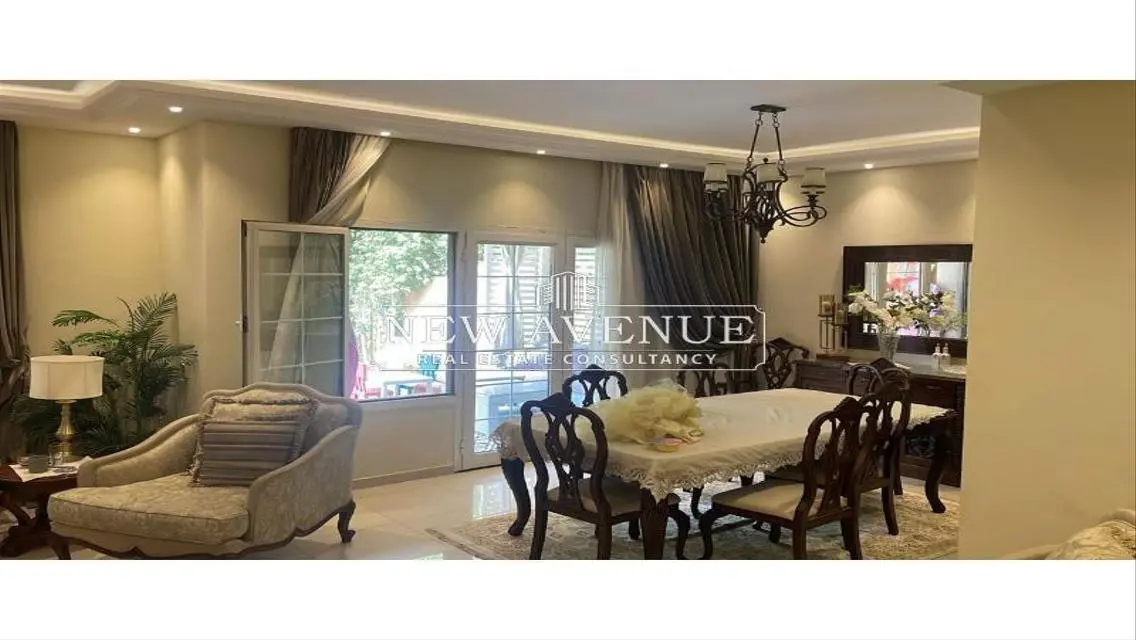 Classic Fully finished Townhouse in Hyde park