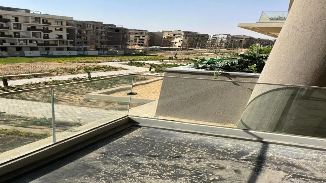 شقة بمقدم و أقساط بأقل سعر في فيليت سوديك متشطبة