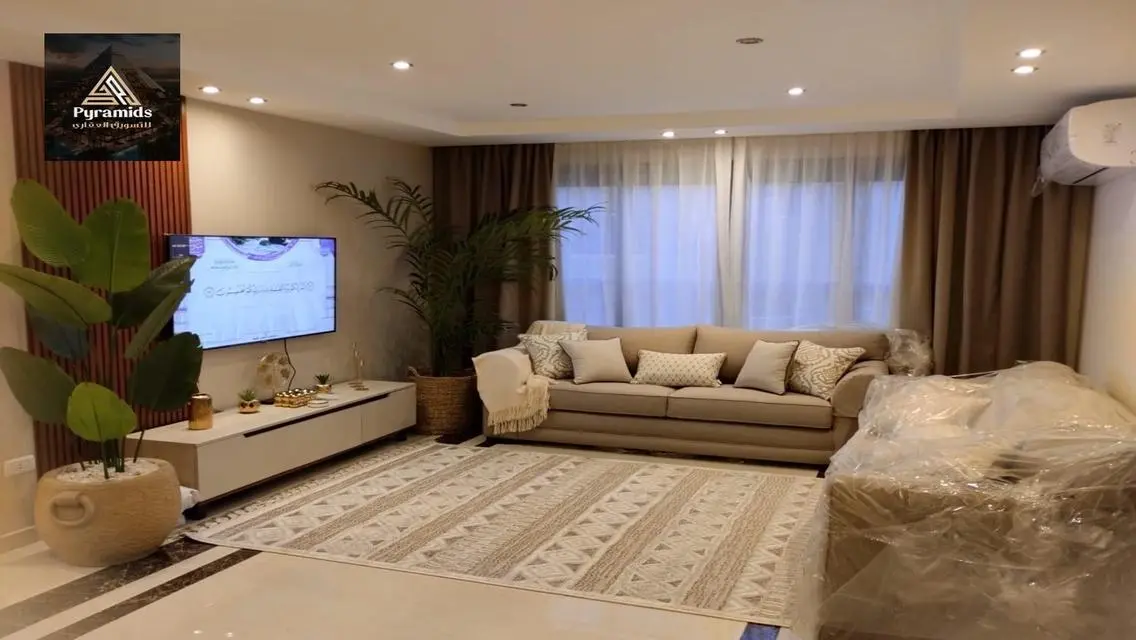 شقه مفروش اول سكن للايجار في الدقي.    .