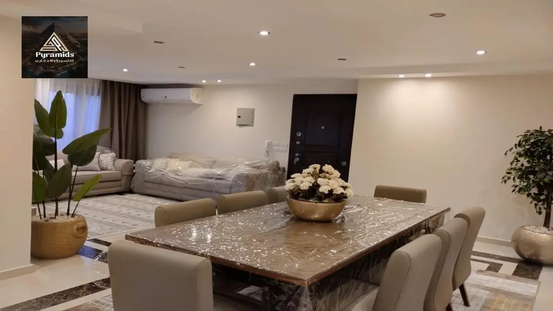 شقه مفروش اول سكن للايجار في الدقي.    .