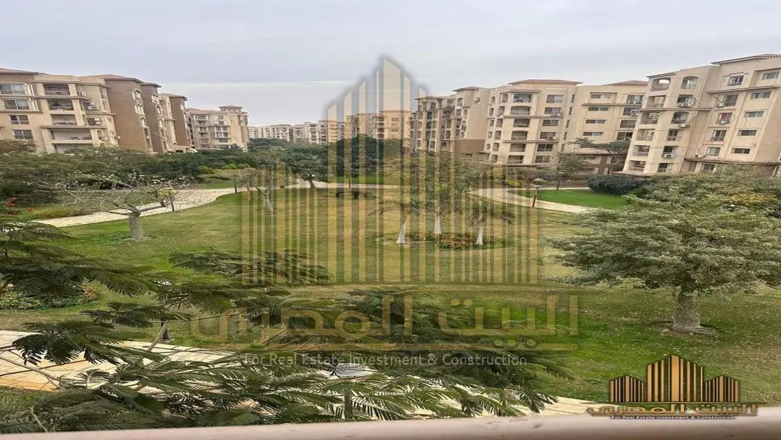 شقه للبيع فى مدينتى B3 مساحه 200م فيو جاردن