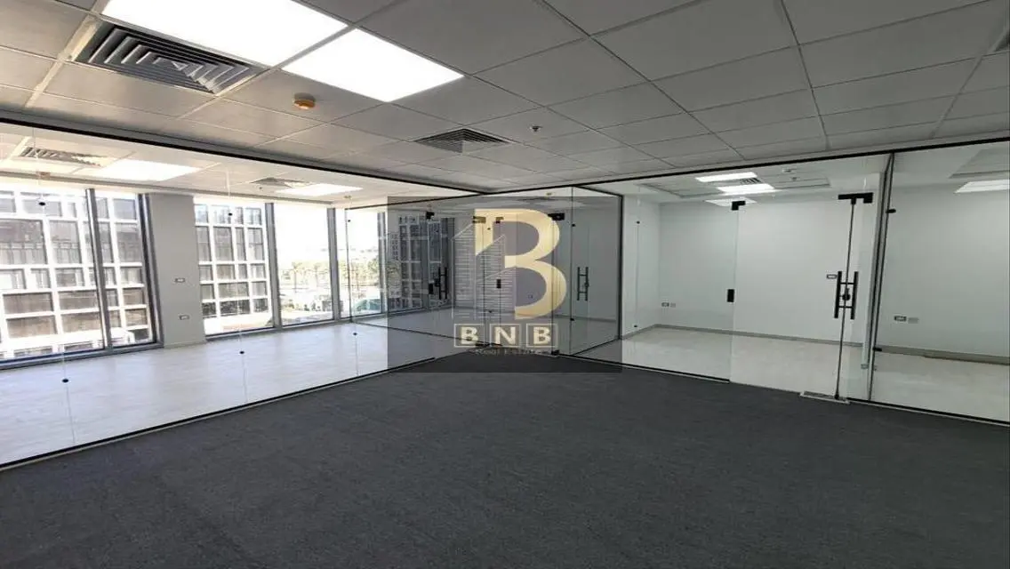 Fully Finished Admin 214m in CFC New Cairo