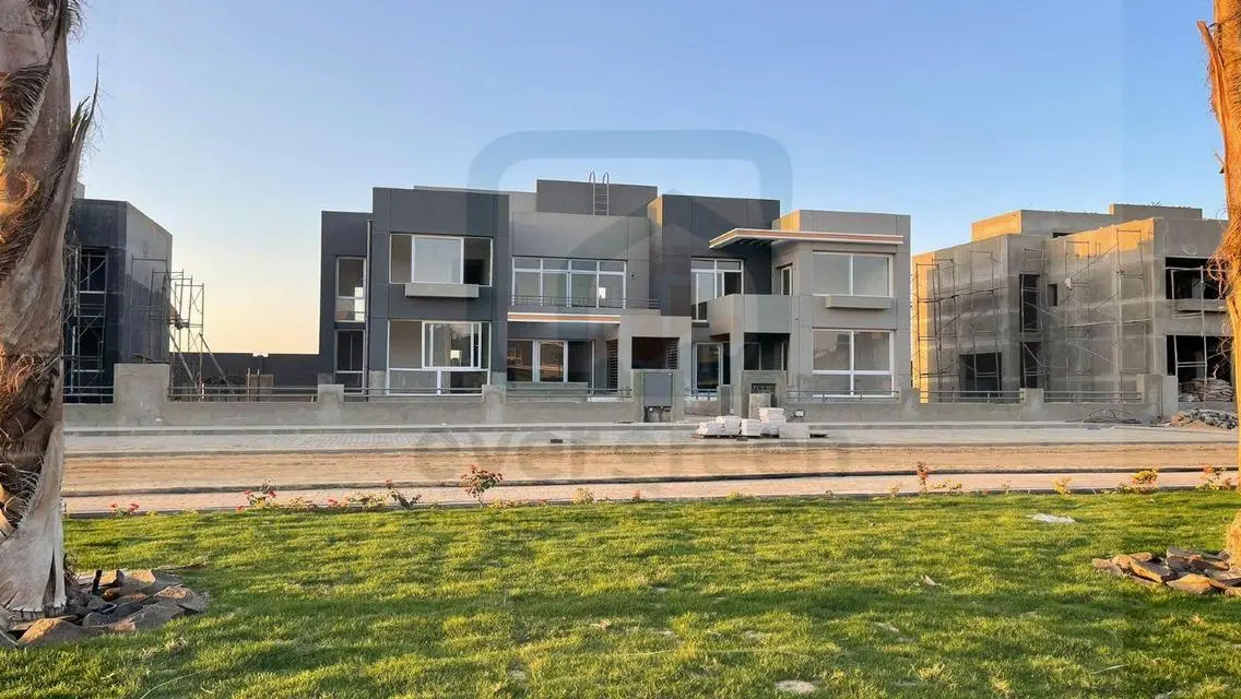 شقة بجاردن استلام فورى فى كيان مقدم25% قسط على4س