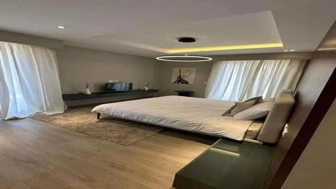 Ready to move finished apartment + Special Price