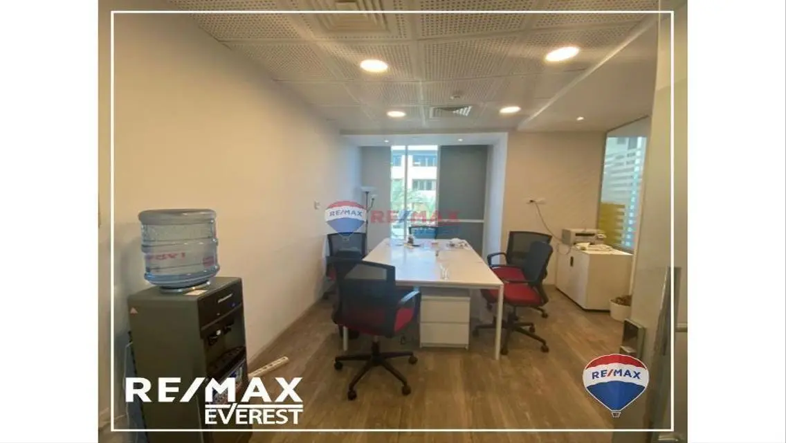 Fully finished office 62m Capital Business Park