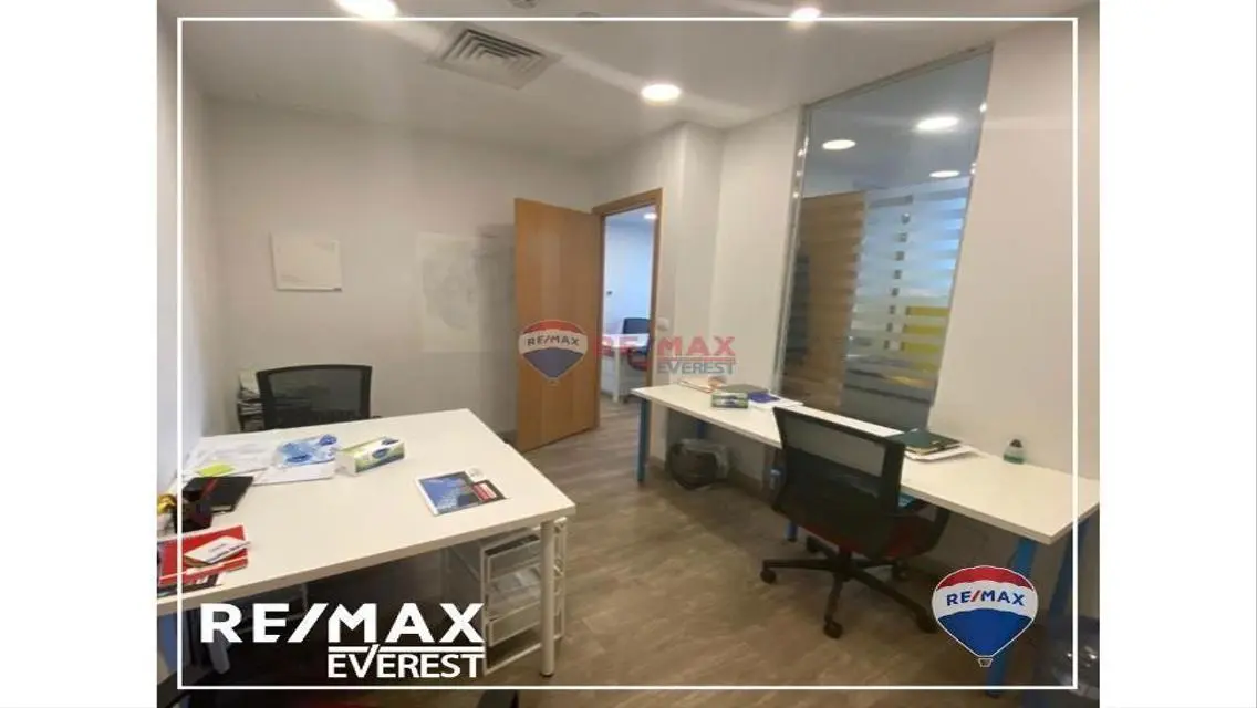 Fully finished office 62m Capital Business Park