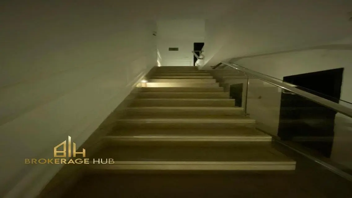 furnished Mazzonette 200 SQM for-rent-in Hyde Park