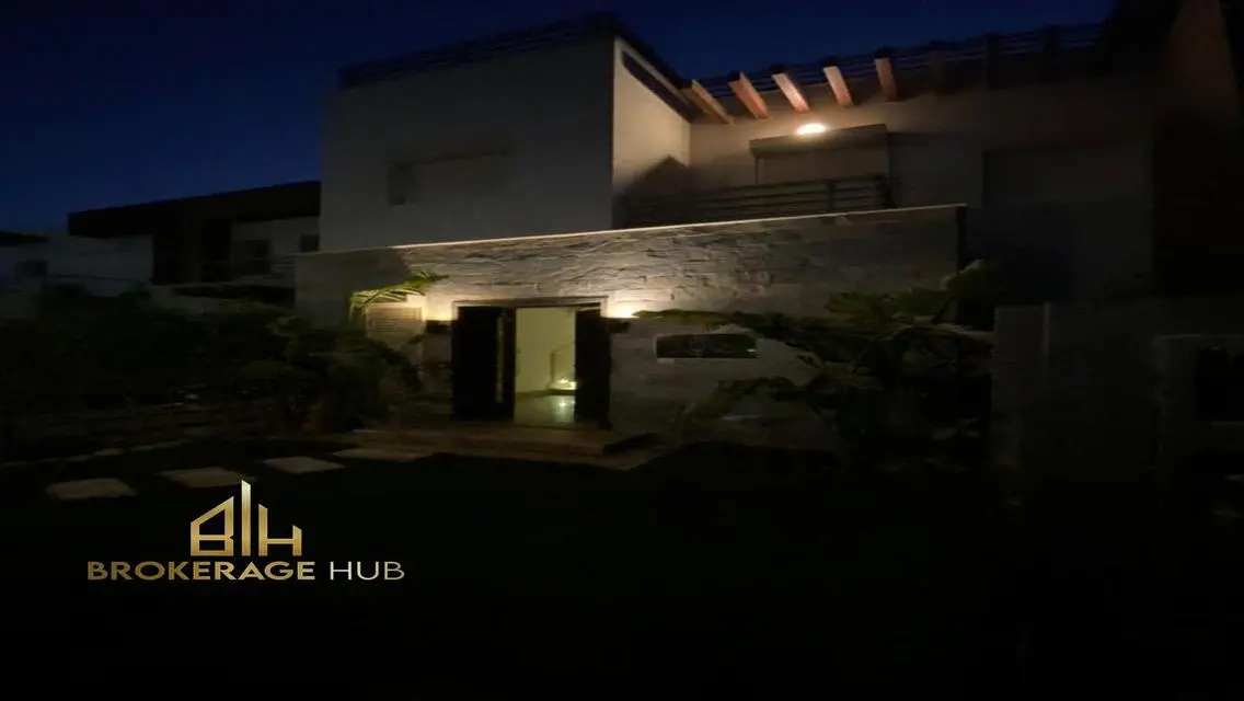 furnished Mazzonette 200 SQM for-rent-in Hyde Park