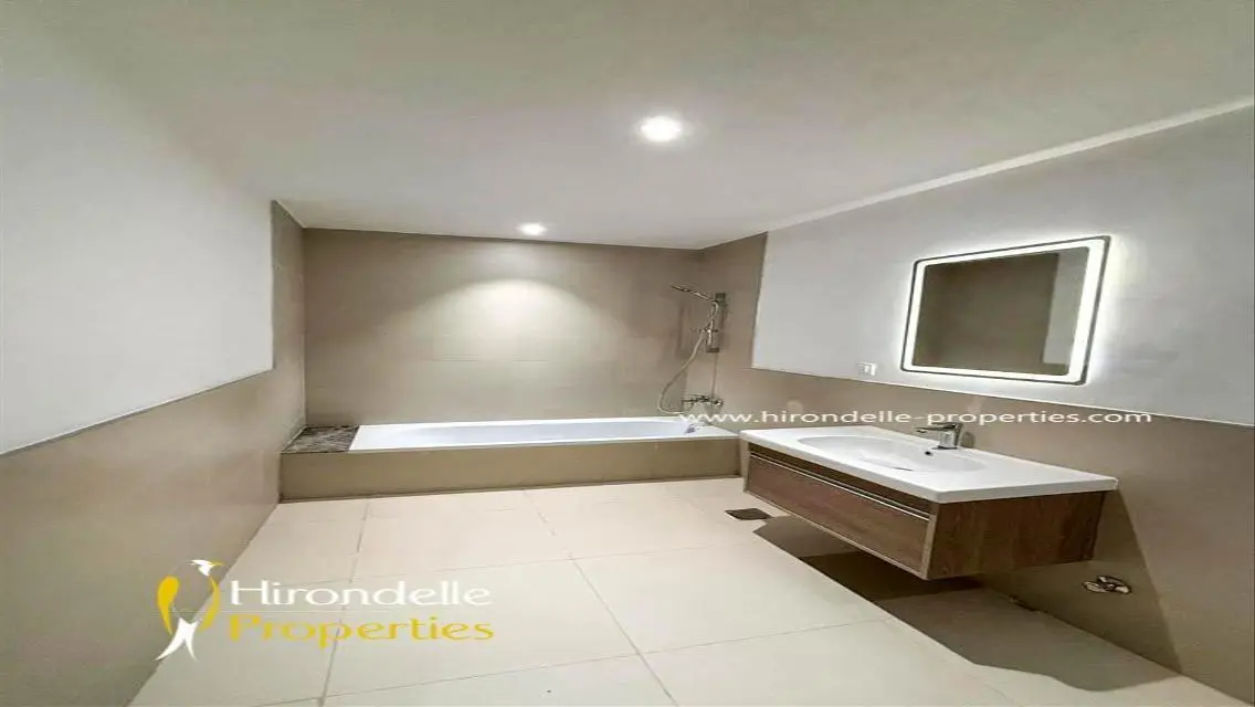Duplex for Rent at The Fourteen Golf Residences