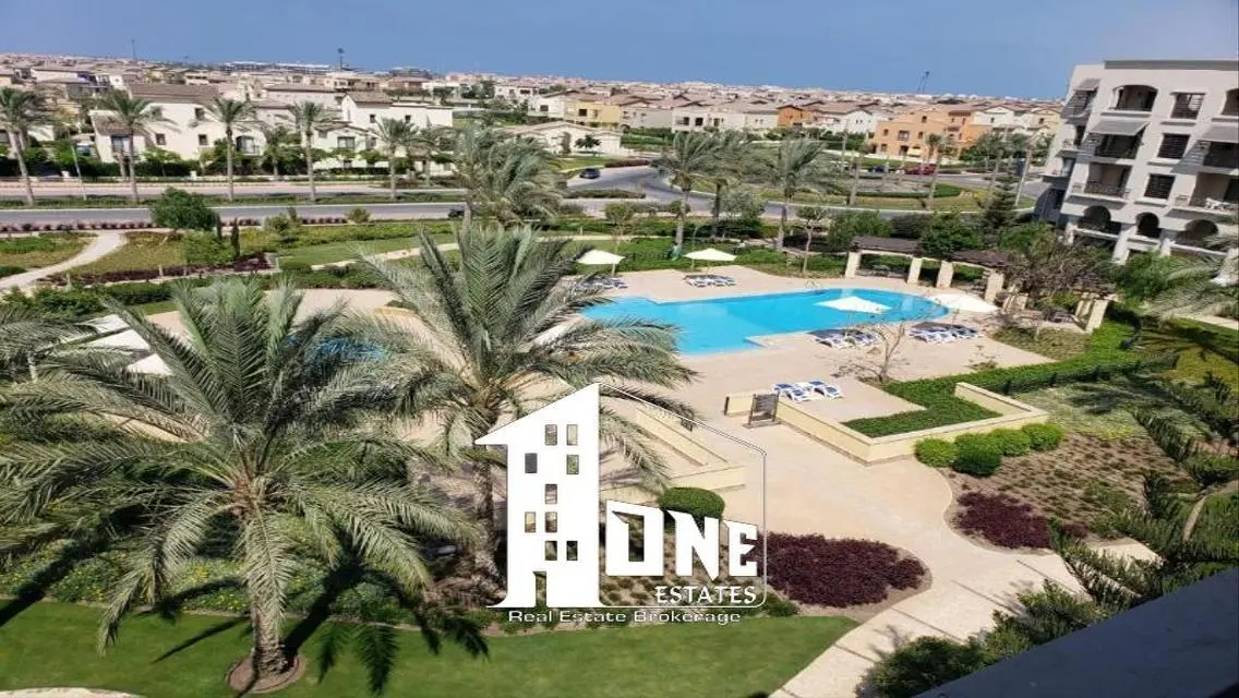 Chalet directly on the pool in Catania Marassi