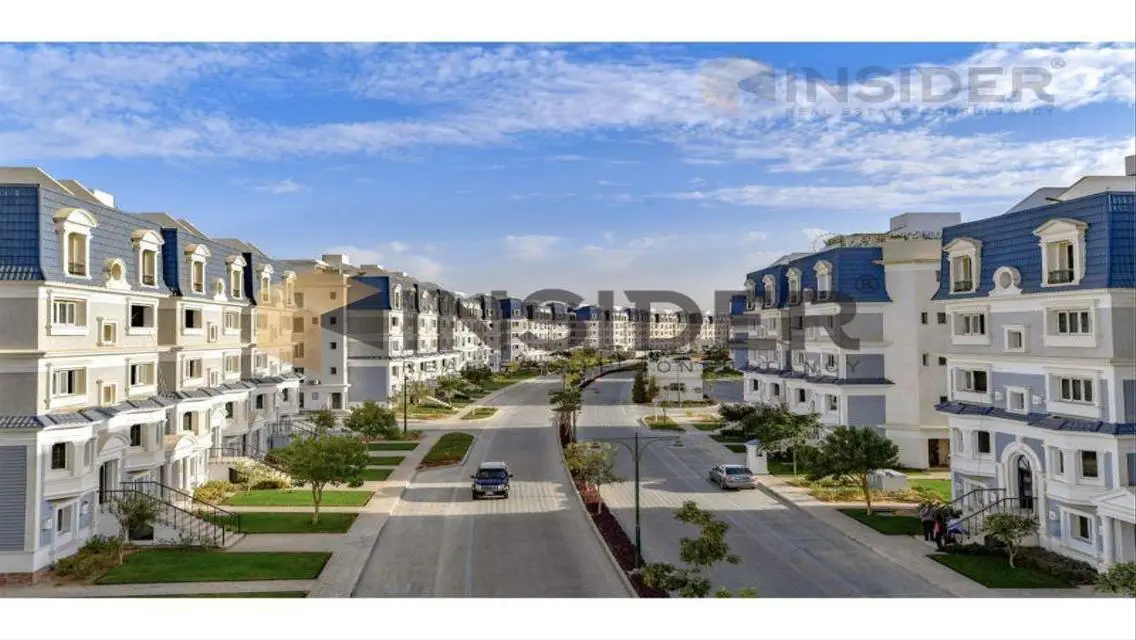 RTM penthouse corner in M.V Hyde Park