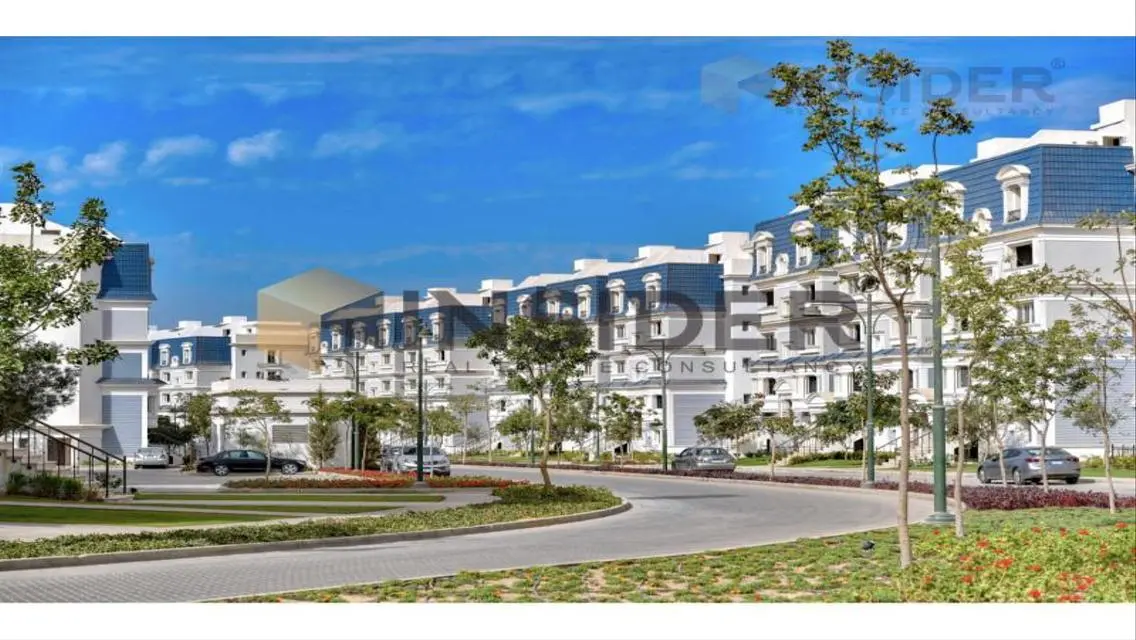 RTM penthouse corner in M.V Hyde Park