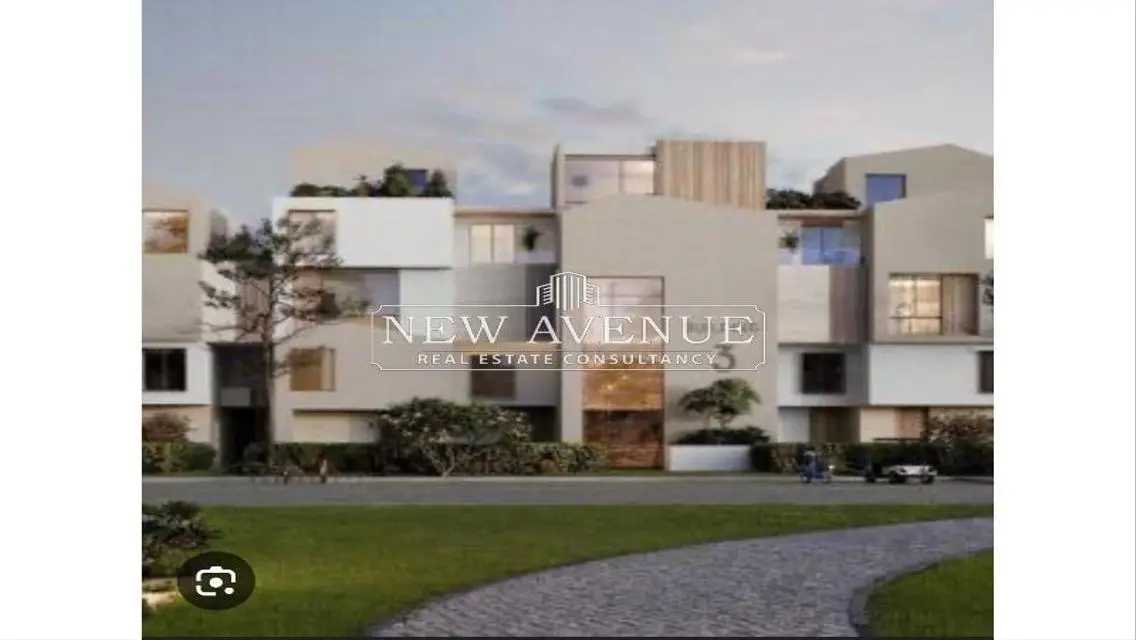 Duplex Fully finished and very prime location