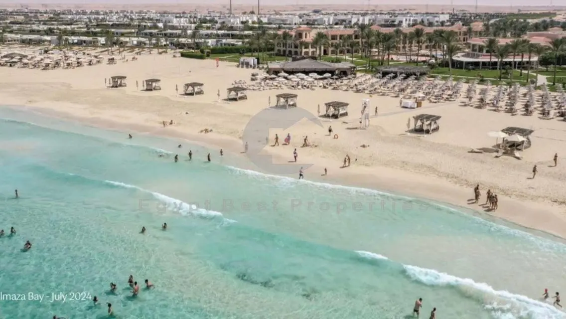 شاليه سوبريور بموقع مميز للبيع في الماظة باي