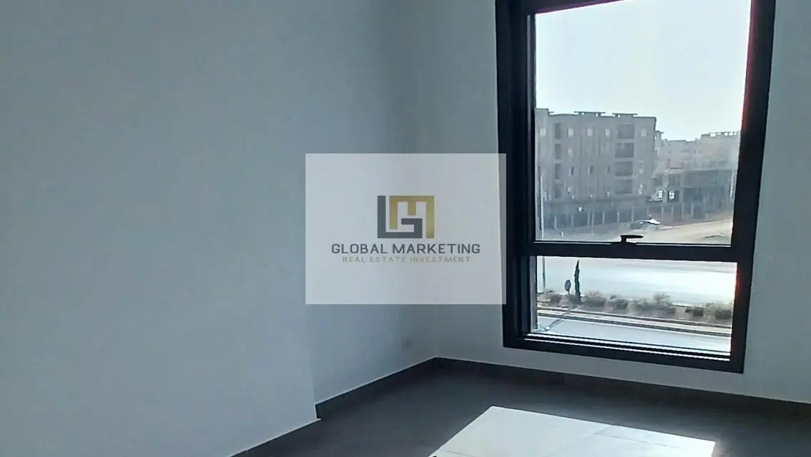 Clinic 150m For Rent Ready to Move in Mivida