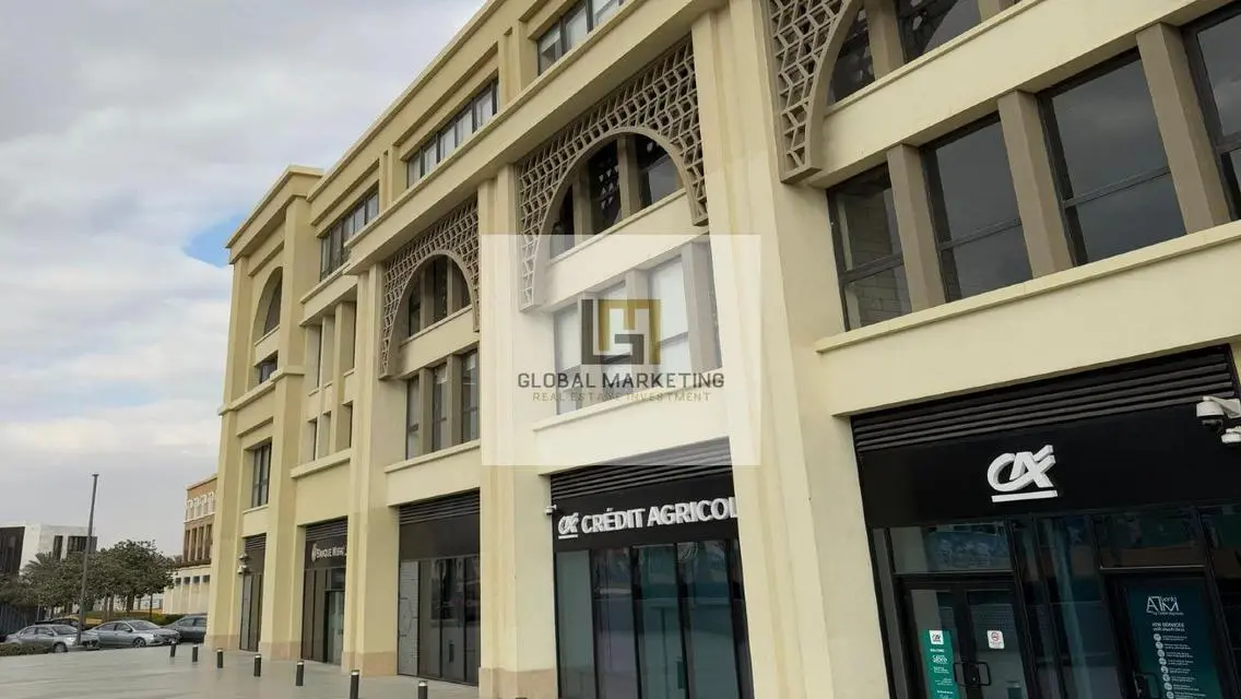 Clinic 150m For Rent Ready to Move in Mivida