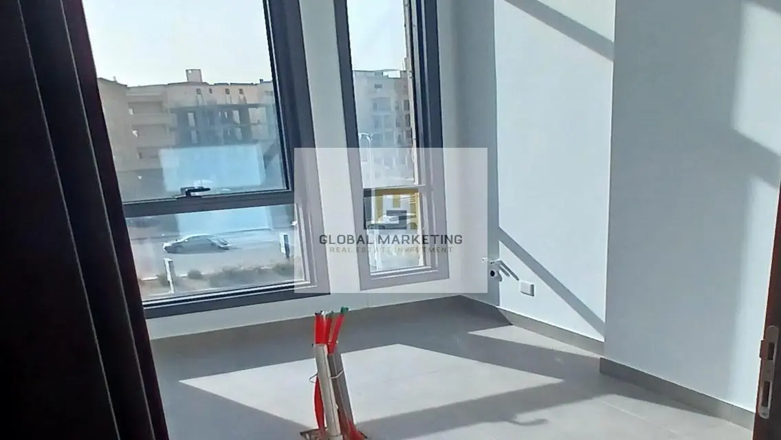 Clinic 150m For Rent Ready to Move in Mivida