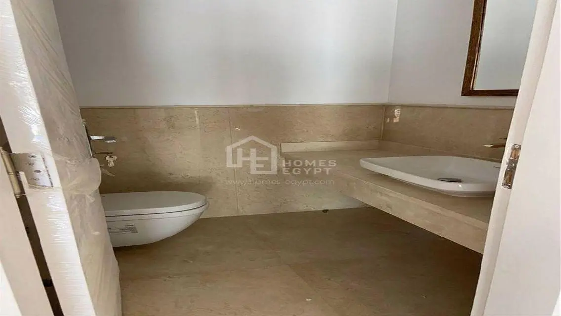 Brand New First Use City Villa for Rent in Westown