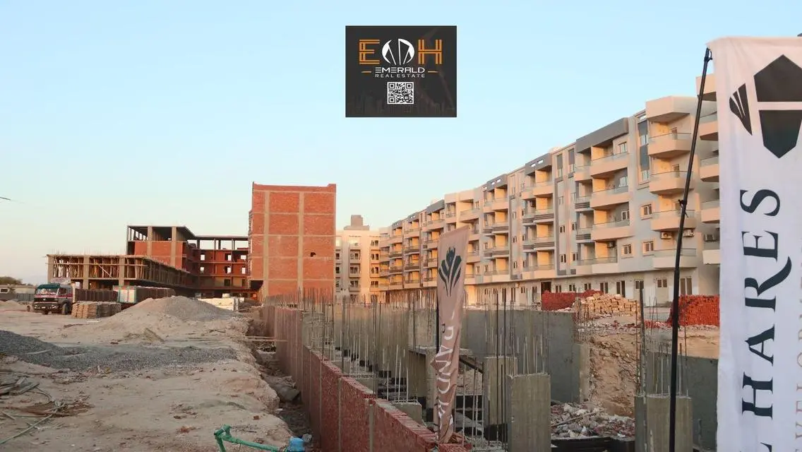 Luxury Apartment for Sale with Lake View