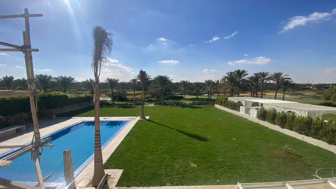 For Sale  vIlla  in  Katameya Dunes finishing Ult