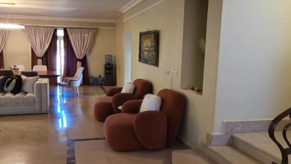 Villa For Rent With Kitchen In MadinatyB2 Model G