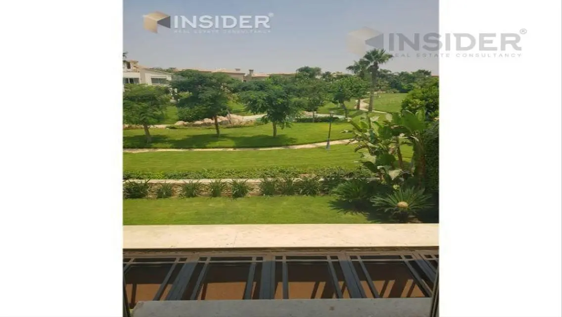 By amazing and open view villa in the Lake view