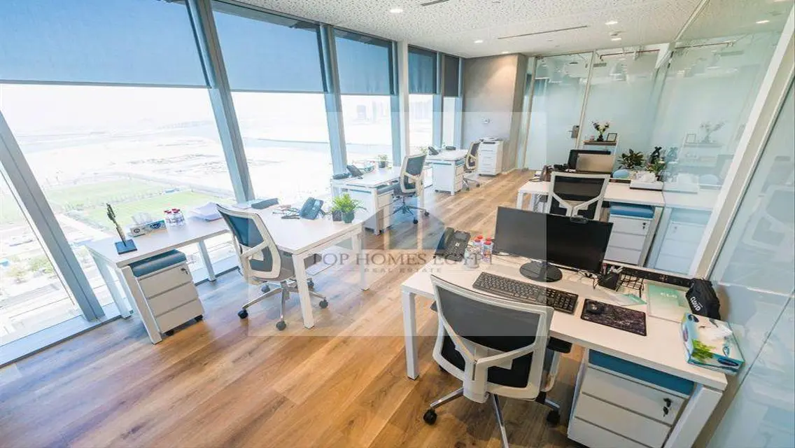 Office for rent 478m finished/ACs in Bank Center