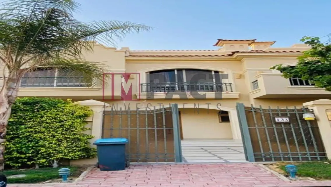 villa Twin prime location in lavista with Dp, INST