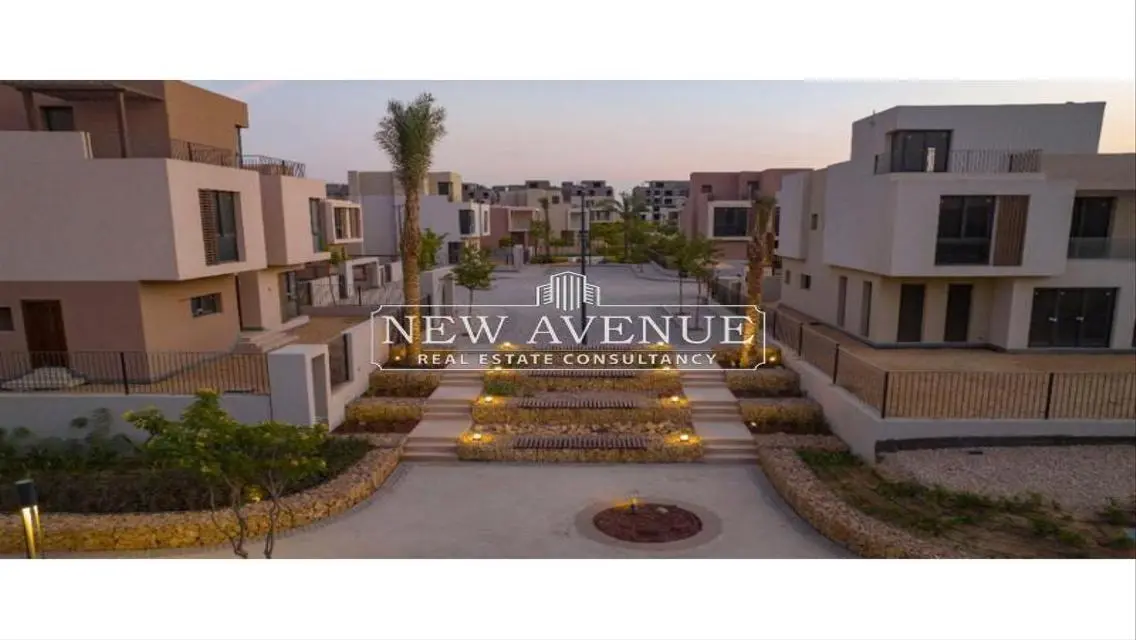 Ready to move penthouse in Sodic East New cairo