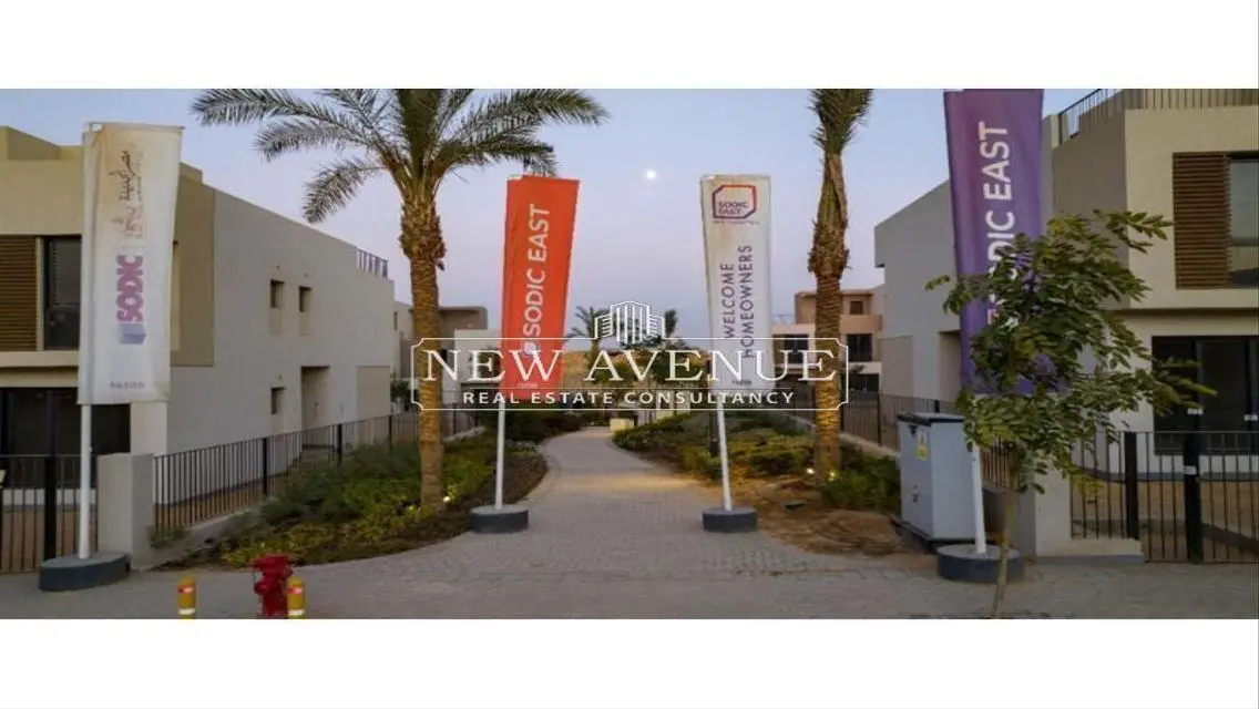 Ready to move penthouse in Sodic East New cairo