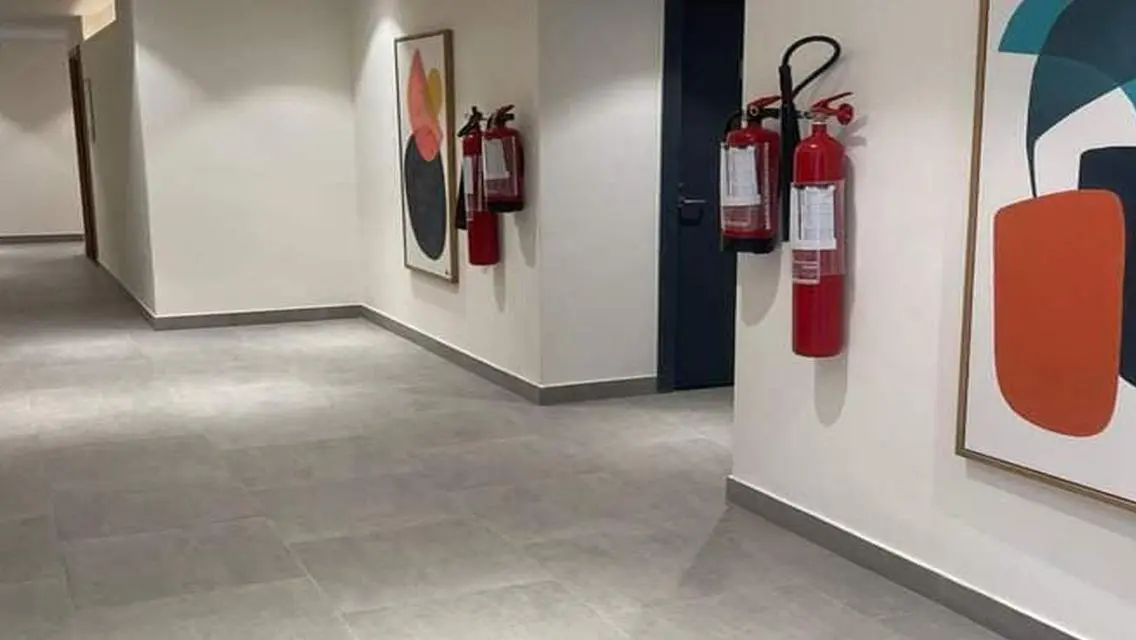 Fully finished + Acs Ready to move clinic in Sodic