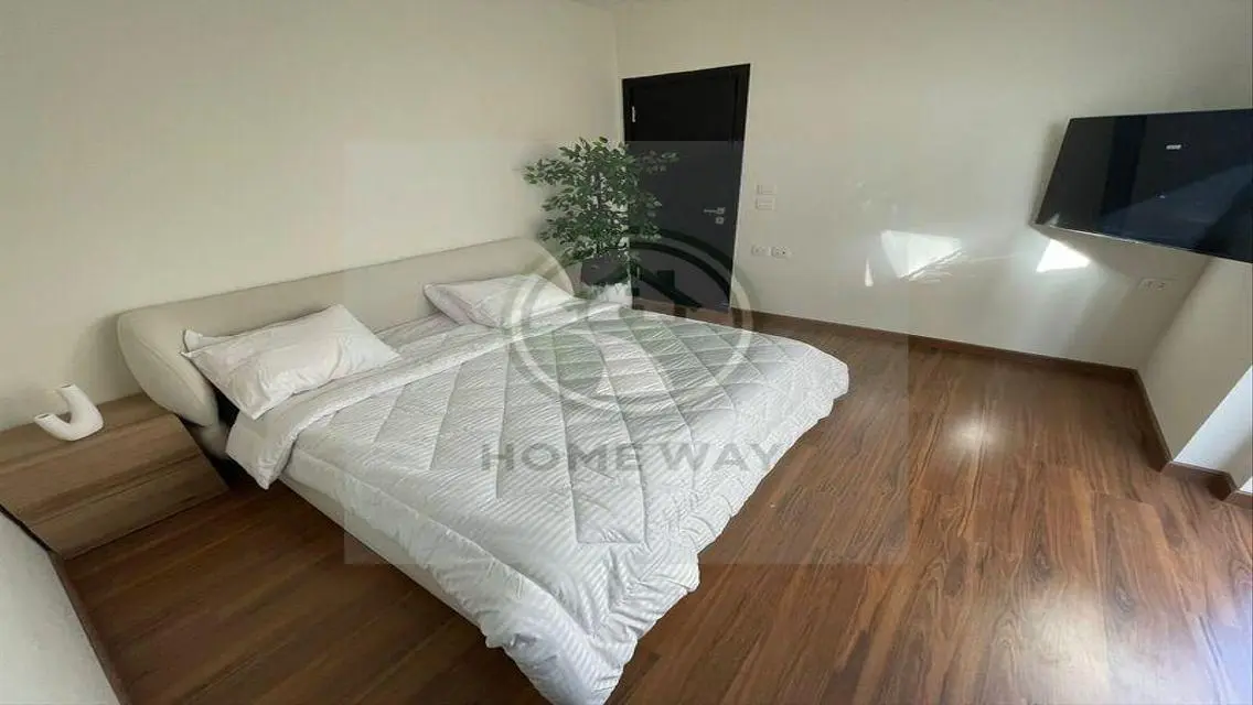 prime location furnished apartment with garden