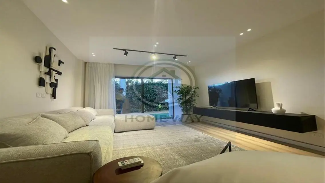 prime location furnished apartment with garden