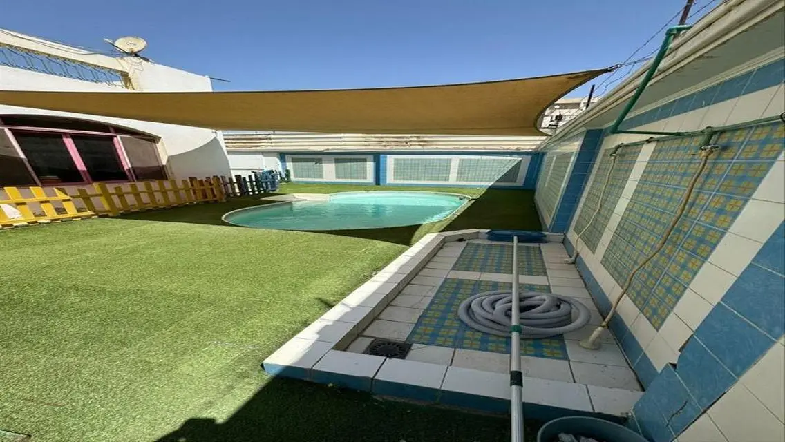 Nursery Licensed with Pool + A/Cs rented 860 m