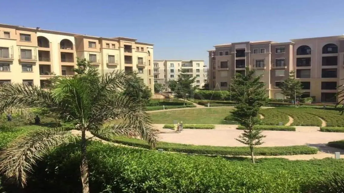 APT217M  FOR SALE IN BOULEVARD - FULLY FURNISHED