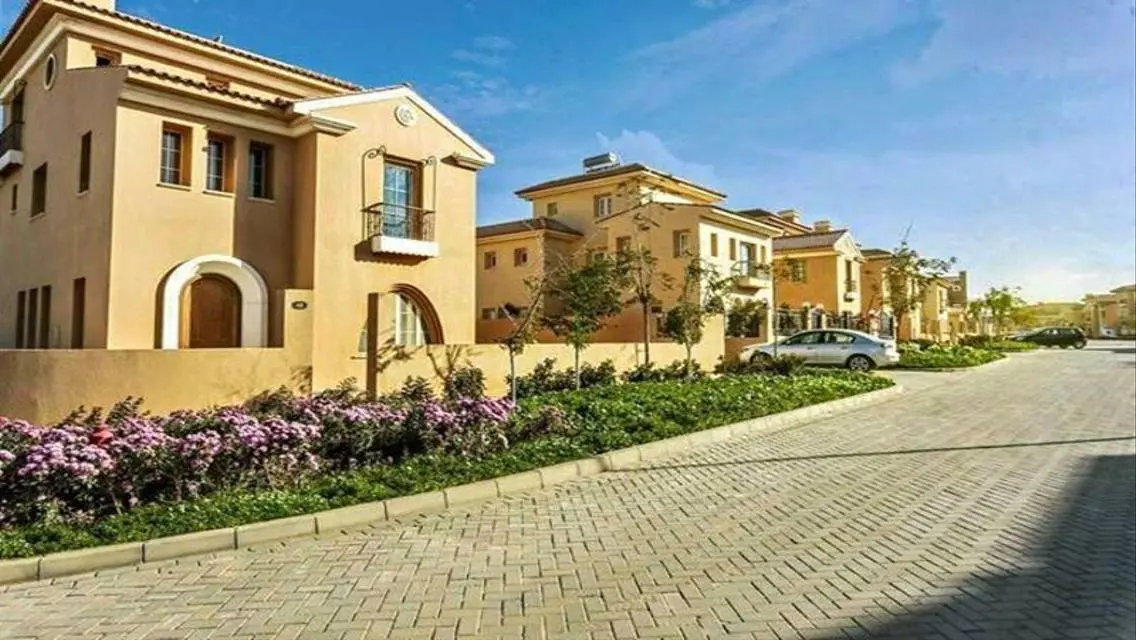 Standalone villa for sale in Hyde Park Compound