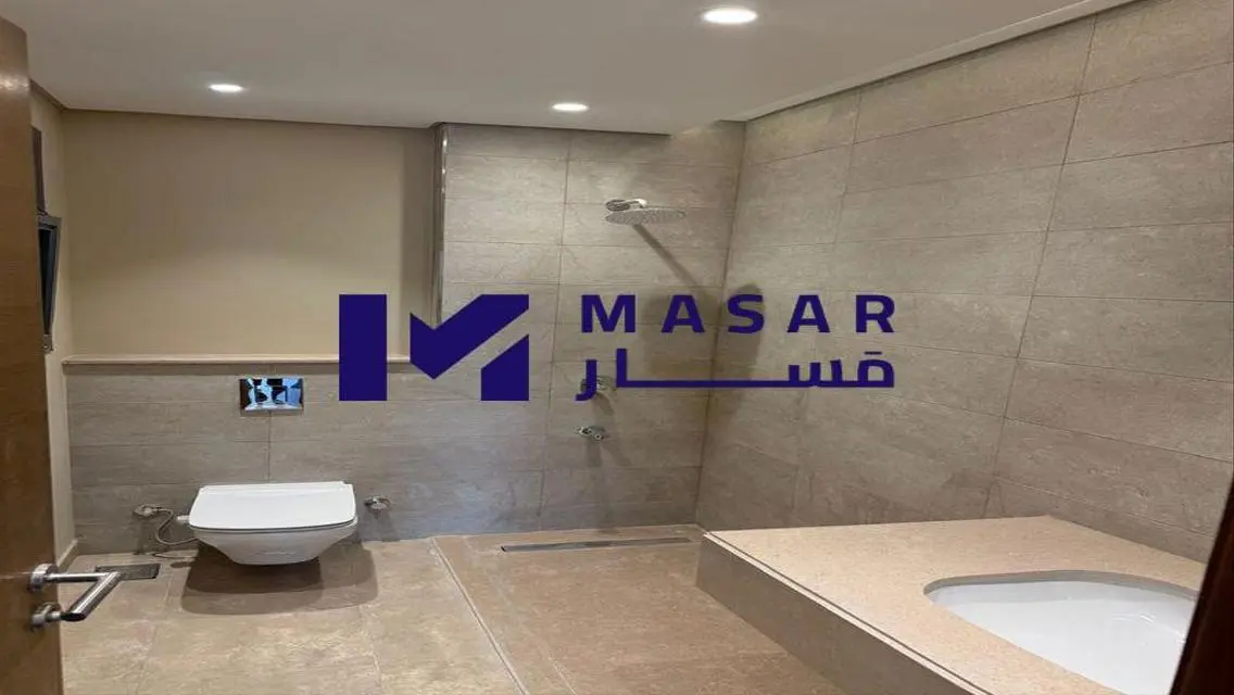فرصة مميزة للإيجار في واحد من أرقى كمبوندات التجمع
