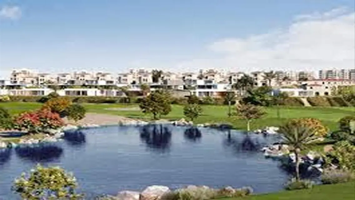 under market price villa corner for sale